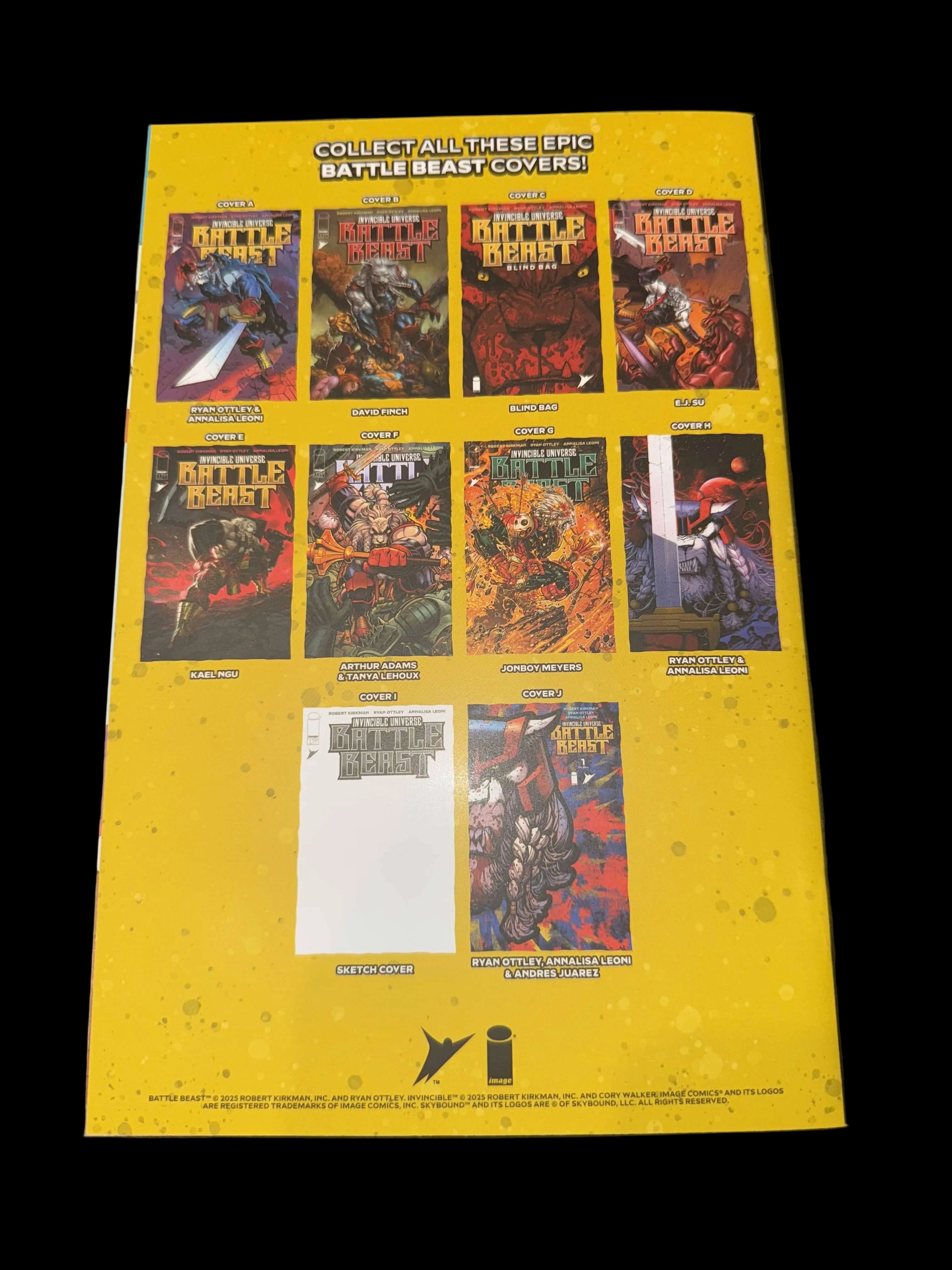 MARVEL TEAM UP #14 - FOIL VARIANT - IMAGE 2025 INVINCIBLE SPIDER-MAN