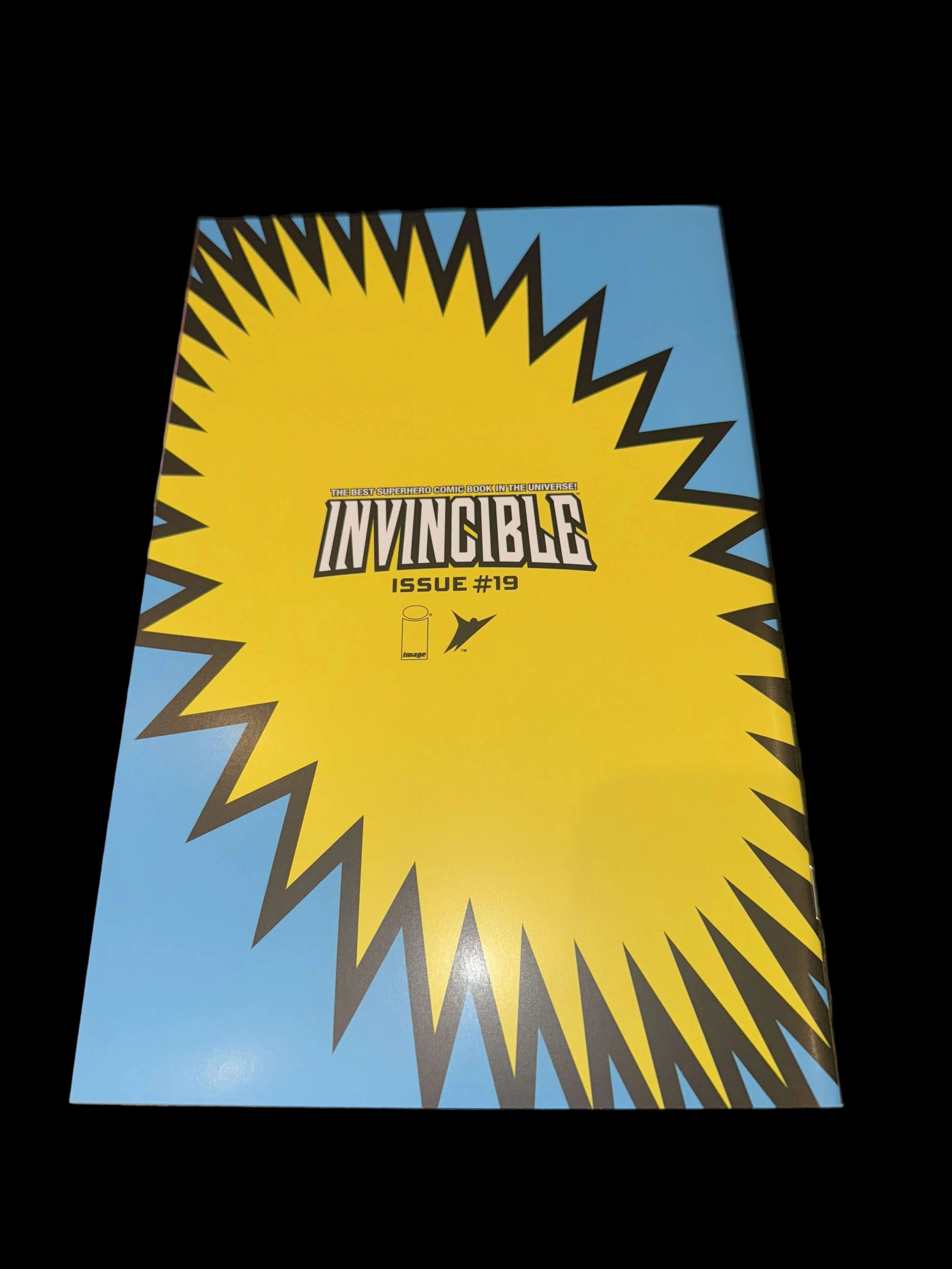 INVINCIBLE #19 FOIL VARIANT | 1ST BATTLE BEAST |